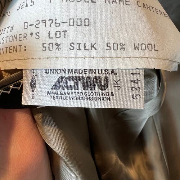 Hickey Freeman Silk and Wool Blazer Men's 40R Tan and Black Houndstooth - Picture 6 of 9